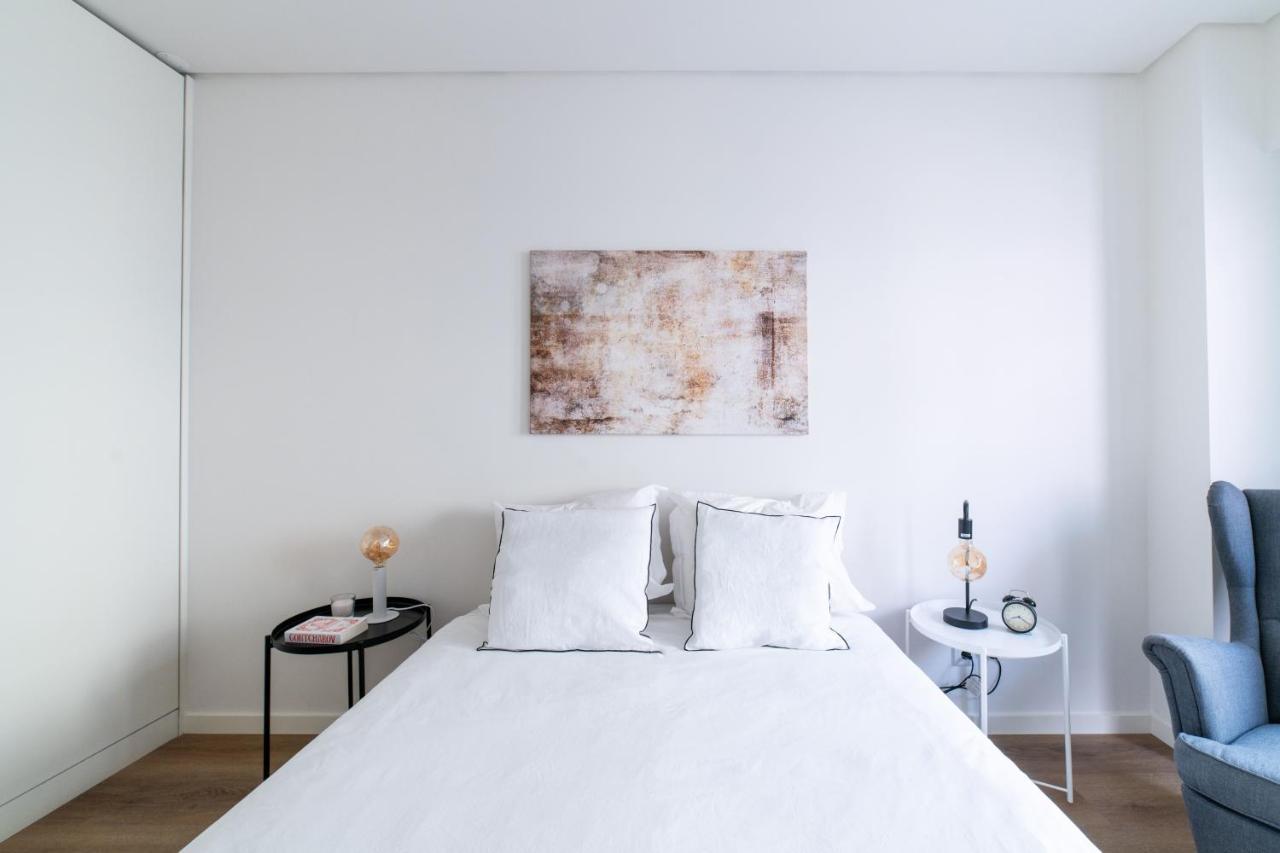 Lusiadas 53 2ºd - Beautiful Two-Bedroom Apartment Lisboa Екстериор снимка