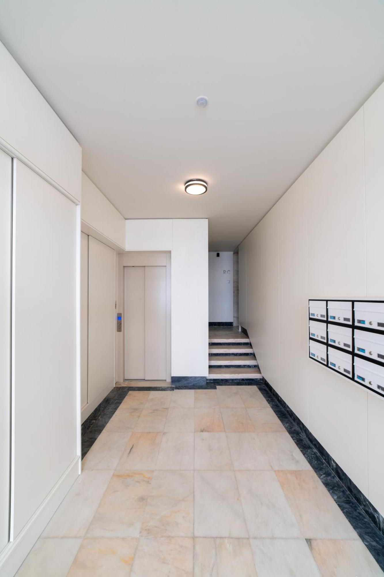 Lusiadas 53 2ºd - Beautiful Two-Bedroom Apartment Lisboa Екстериор снимка